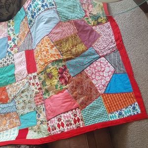 Beautiful vintage Quilt